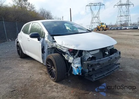 2024 Toyota Gr Corolla Core z USA, uszkodzony, nr VIN JTNABAAE4RA012332